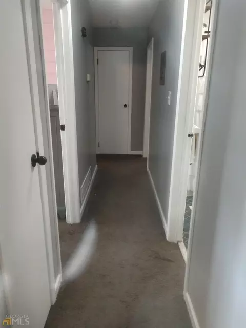 355 Grove St, Barnesville, GA 30204 photo 6