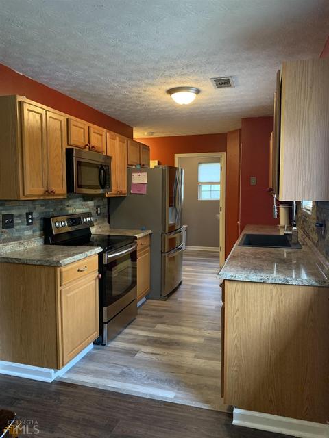 724 Mossy Oak Dr, Jackson, GA 30233 photo 17