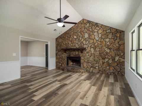 32 Steele Dr, Hampton, GA 30228 photo 6