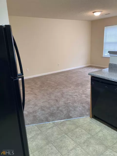 7089 Georges Way, Morrow, GA 30260 photo 9