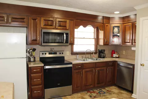 1419 Hines Rd, Lagrange, GA 30241 photo 5