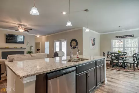 1405 Chapman Cir, Monroe, GA 30656 photo 18