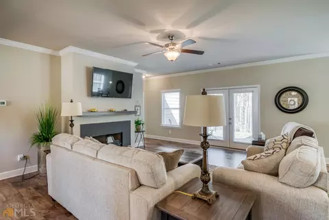 1405 Chapman Cir, Monroe, GA 30656 photo 12