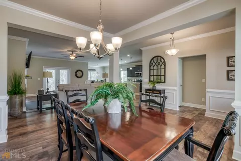 1405 Chapman Cir, Monroe, GA 30656 photo 9