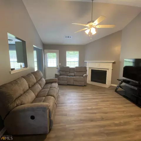 30 Arnold Way, Covington, GA 30016 photo 4