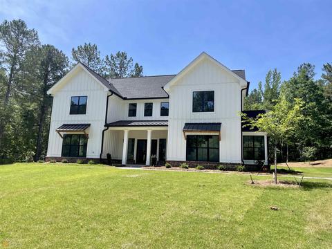 205 Crescent Dr, Forsyth, GA 31029 photo 1