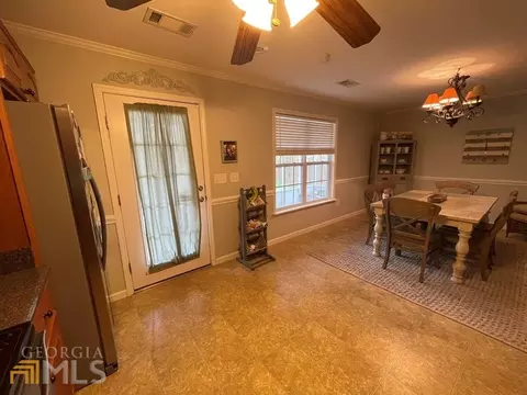 304 Shadow Pond Rd, Dublin, GA 31021 photo 4