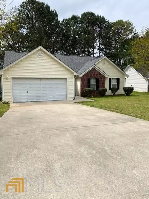 128 Goldleaf Dr, Hampton, GA 30228 photo 2