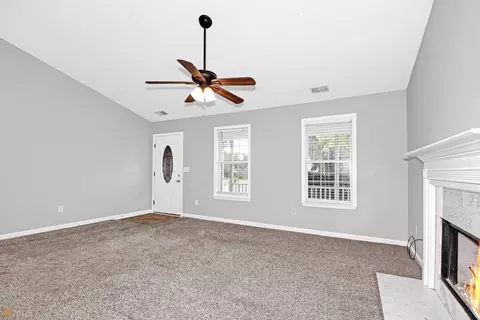 35 Creekside Trl, Covington, GA 30016 photo 3