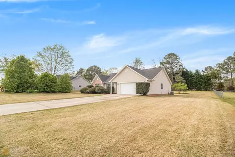 30 Hardeman Ln, Covington, GA 30016 photo 2