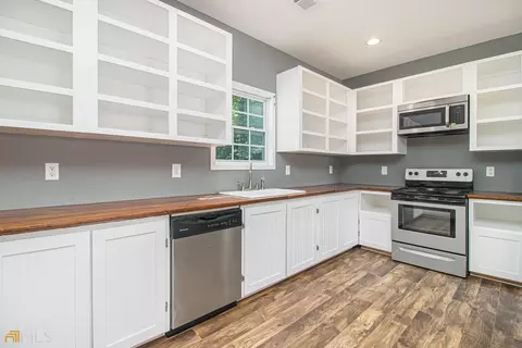 2252 E Wallis Dr, Hampton, GA 30228 photo 5