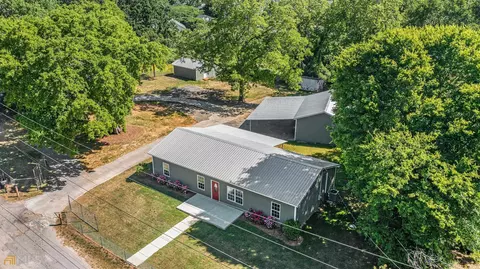2252 E Wallis Dr, Hampton, GA 30228 photo 2