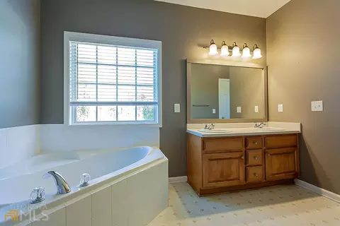 200 Hickory Rd, Jackson, GA 30233 photo 6