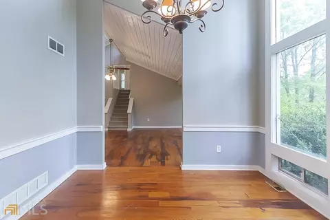 575 Farmbrook Trl, Kennesaw, GA 30144 photo 8
