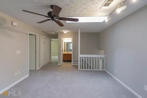 575 Farmbrook Trl, Kennesaw, GA 30144 photo 12