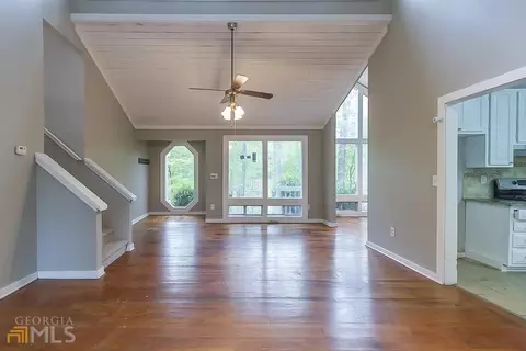 575 Farmbrook Trl, Kennesaw, GA 30144 photo 9