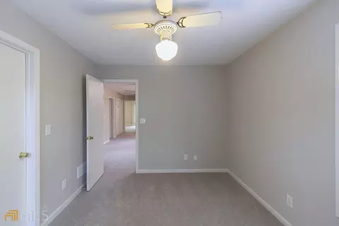 575 Farmbrook Trl, Kennesaw, GA 30144 photo 19