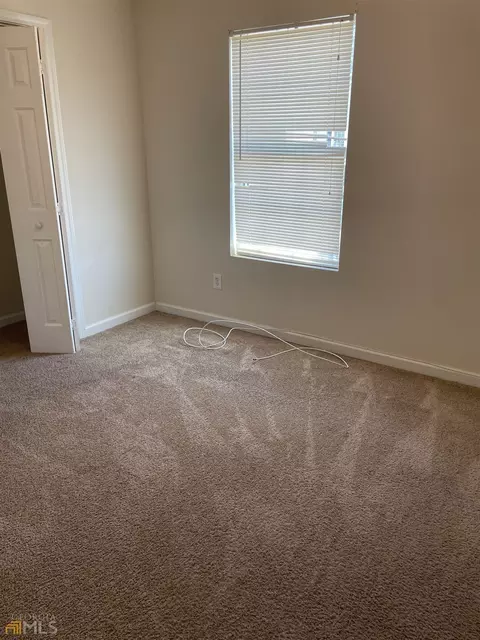 325 Crestfield Cir, Covington, GA 30016 photo 9