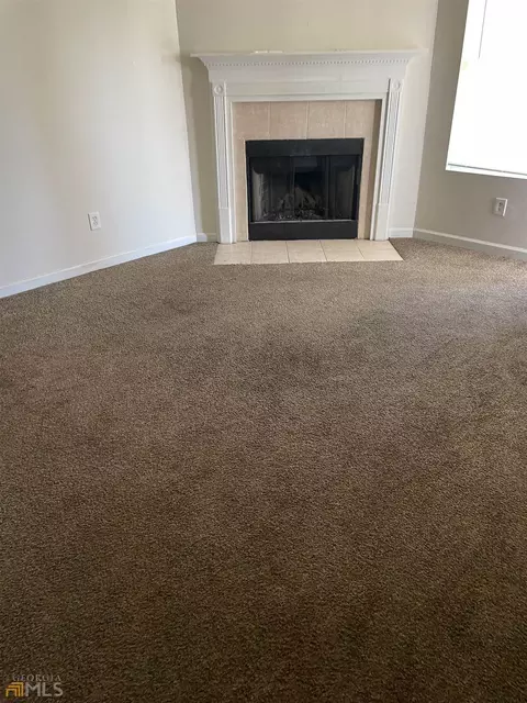 325 Crestfield Cir, Covington, GA 30016 photo 5