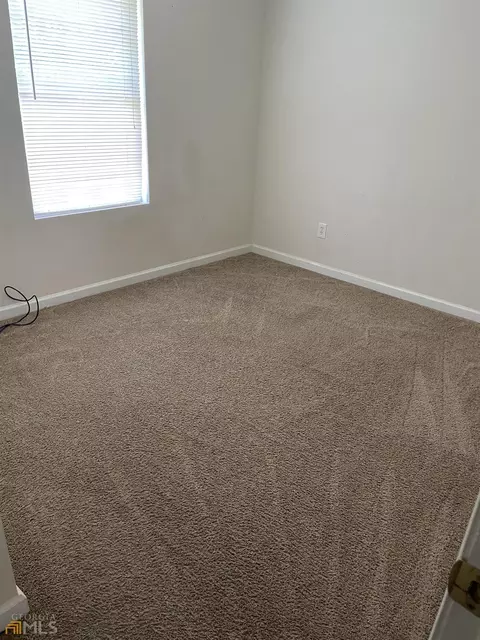 325 Crestfield Cir, Covington, GA 30016 photo 7