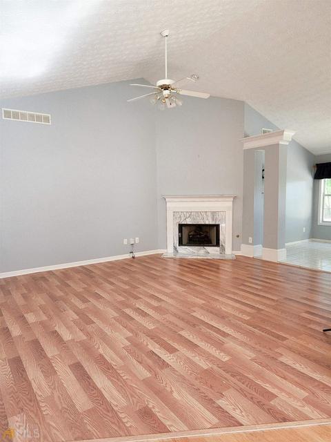 55 Bermuda Run Dr, Covington, GA 30016 photo 9