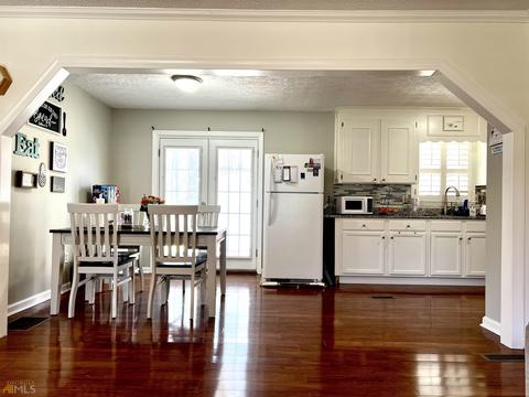 236 Chase Cir, Cornelia, GA 30531 photo 5