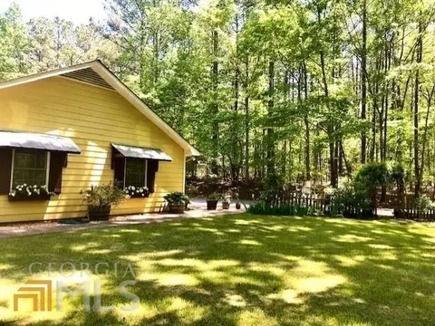 111 Fields Rd, Newnan, GA 30263 photo 5