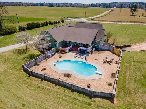 2995 Jonathan Roost Rd, Williamson, GA 30292 photo 8