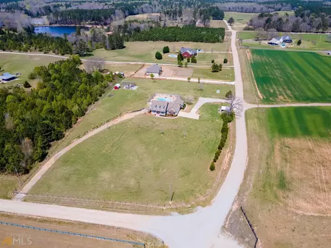 2995 Jonathan Roost Rd, Williamson, GA 30292 photo 4