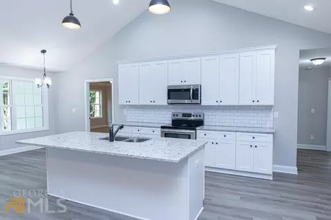 626 Dan Waters Rd, Commerce, GA 30529 photo 11