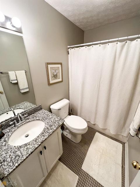 308 Creekside Dr, Lagrange, GA 30240 photo 4
