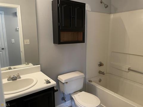 156 W Jessica Ln, Hampton, GA 30228 photo 6