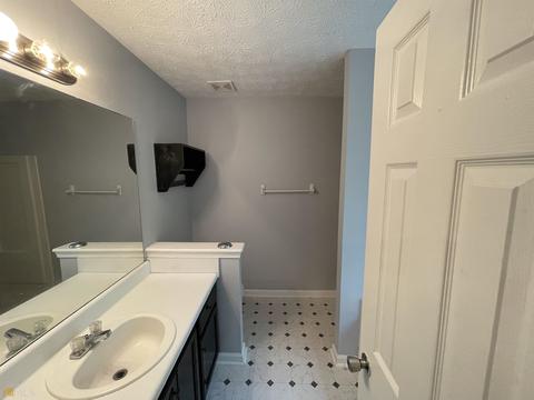 156 W Jessica Ln, Hampton, GA 30228 photo 12