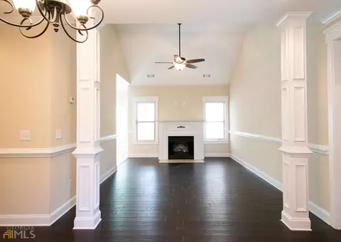 6024 Tabor Ave, Morrow, GA 30260 photo 4