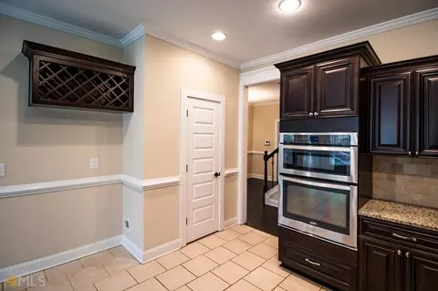 6024 Tabor Ave, Morrow, GA 30260 photo 9