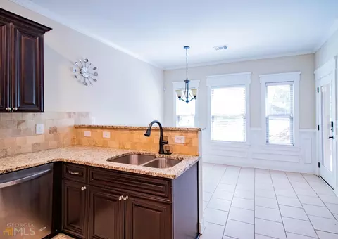 6024 Tabor Ave, Morrow, GA 30260 photo 8