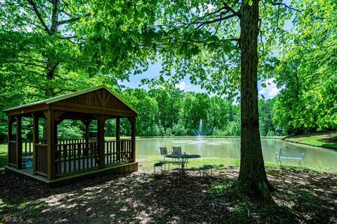 75 Hamilton Dr, Lagrange, GA 30240 photo 4