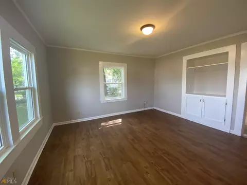 221 E Beech St, Cochran, GA 31014 photo 4