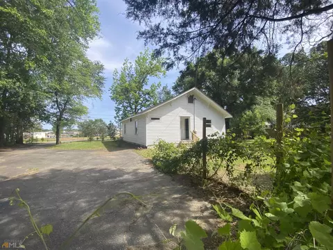 221 E Beech St, Cochran, GA 31014 photo 33