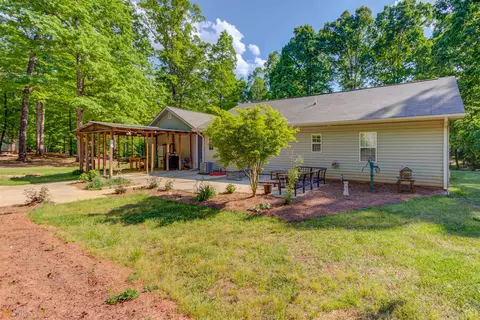 107 Hickory Dr, Commerce, GA 30529 photo 25