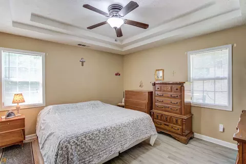 107 Hickory Dr, Commerce, GA 30529 photo 14