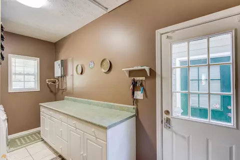 107 Hickory Dr, Commerce, GA 30529 photo 13