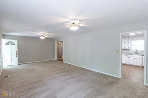 416 School Rd, Hampton, GA 30228 photo 9