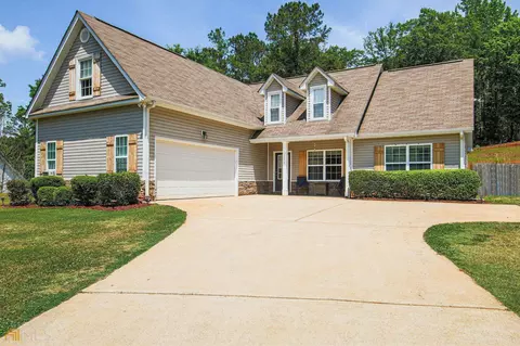105 Riverchest Ct, Lagrange, GA 30240 photo 2