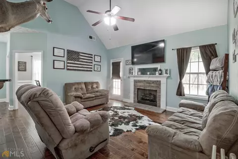 105 Riverchest Ct, Lagrange, GA 30240 photo 5