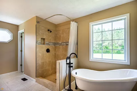 196 Burgess Rd, Lagrange, GA 30241 photo 15