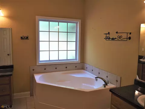 109 Riverchest Ct, Lagrange, GA 30240 photo 13