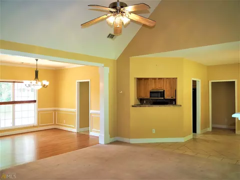 109 Riverchest Ct, Lagrange, GA 30240 photo 4