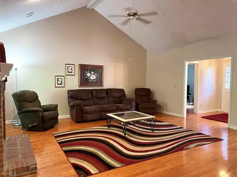 109 Sunny Point Cir, Lagrange, GA 30240 photo 9