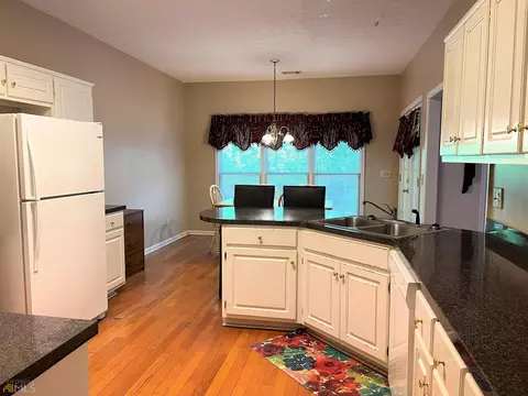109 Sunny Point Cir, Lagrange, GA 30240 photo 11